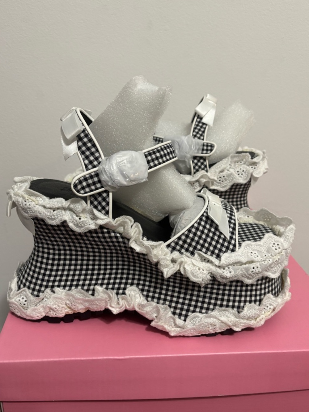 NIB Dolls Kill / Sugar Thrillz Black Sunbeam Memories Wedge Heels